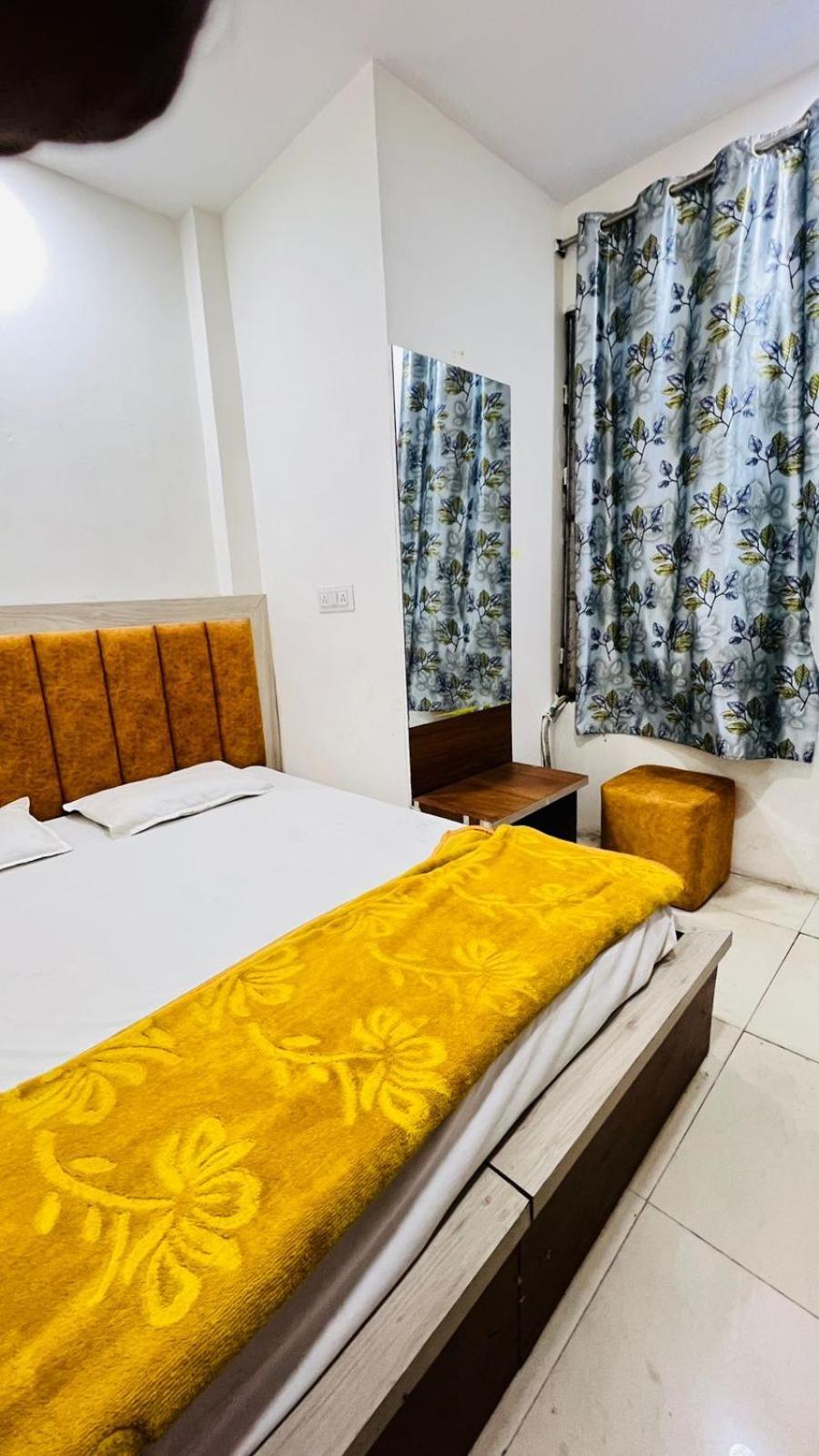 Royal Raj Palace Ujjain Ngoại thất bức ảnh