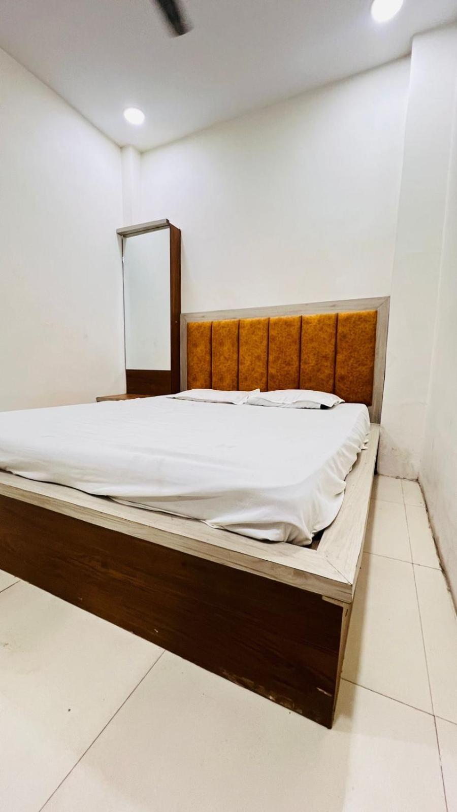 Royal Raj Palace Ujjain Ngoại thất bức ảnh